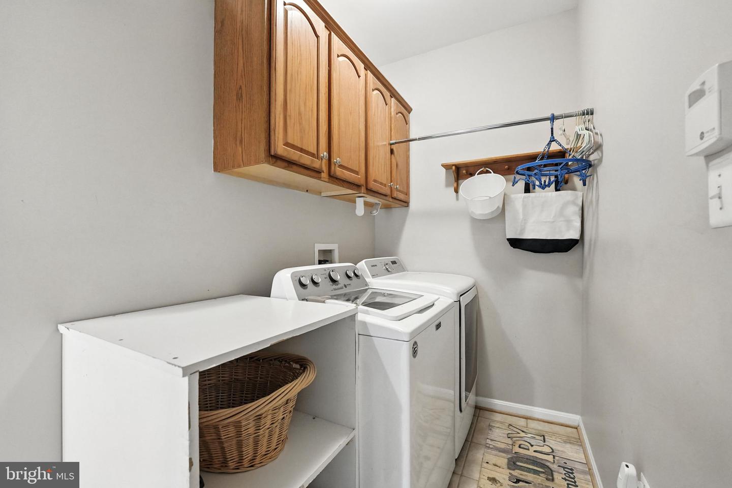 5280 GUNSTON HALL DR, WOODBRIDGE, Virginia 22193, 5 Bedrooms Bedrooms, ,3 BathroomsBathrooms,Residential,For sale,5280 GUNSTON HALL DR,VAPW2098220 MLS # VAPW2098220