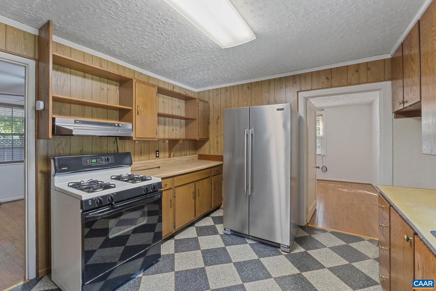 1562 THOMAS JEFFERSON PKWY, CHARLOTTESVILLE, Virginia 22901, 3 Bedrooms Bedrooms, ,2 BathroomsBathrooms,Residential,For sale,1562 THOMAS JEFFERSON PKWY,666200 MLS # 666200
