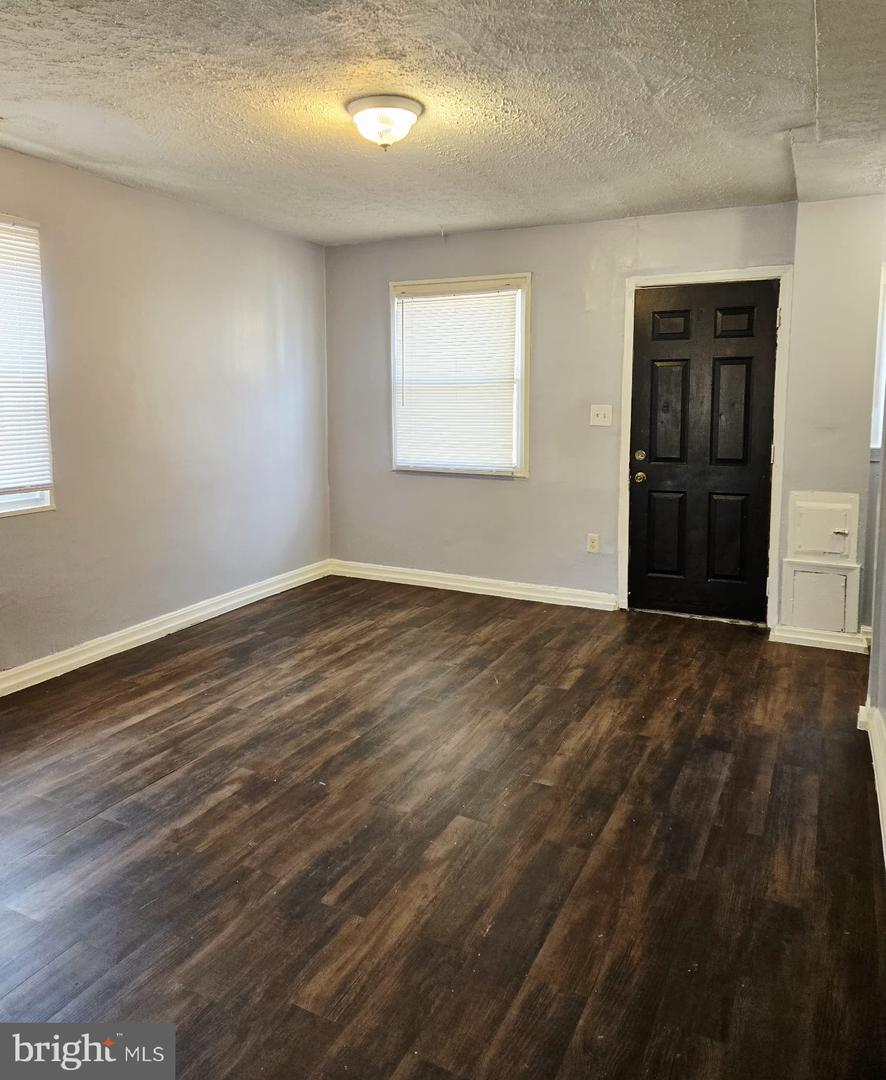 1247 16TH ST NE, WASHINGTON, District Of Columbia 20002, 4 Bedrooms Bedrooms, ,2 BathroomsBathrooms,Residential,For sale,1247 16TH ST NE,DCDC2208238 MLS # DCDC2208238