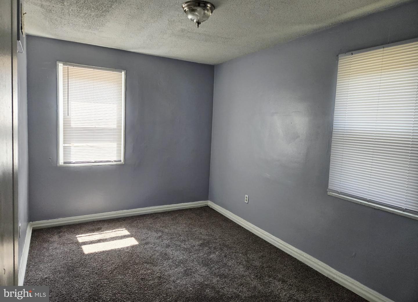 1247 16TH ST NE, WASHINGTON, District Of Columbia 20002, 4 Bedrooms Bedrooms, ,2 BathroomsBathrooms,Residential,For sale,1247 16TH ST NE,DCDC2208238 MLS # DCDC2208238