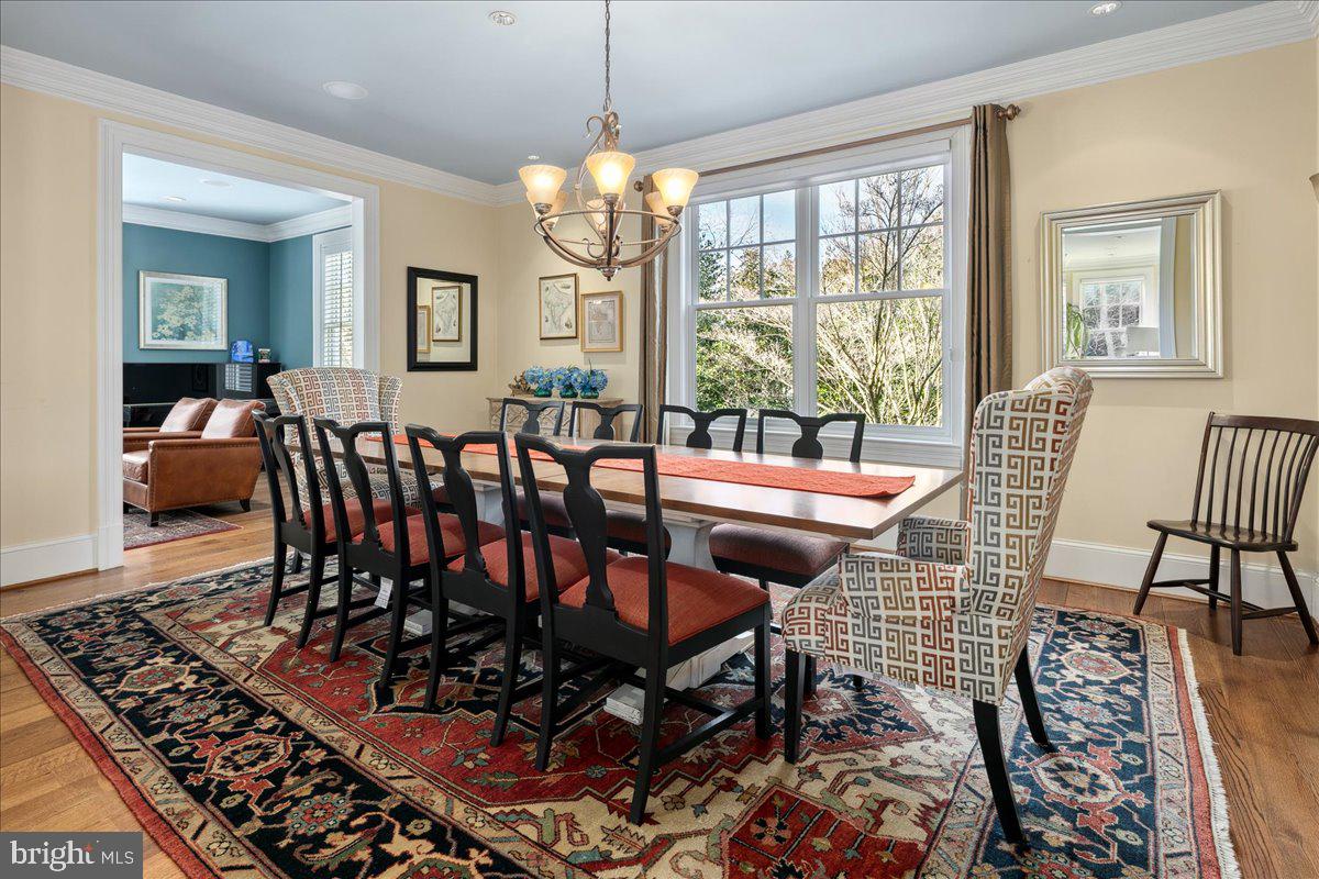 4615 32ND ST N, ARLINGTON, Virginia 22207, 6 Bedrooms Bedrooms, 14 Rooms Rooms,5 BathroomsBathrooms,Residential,For sale,4615 32ND ST N,VAAR2059964 MLS # VAAR2059964