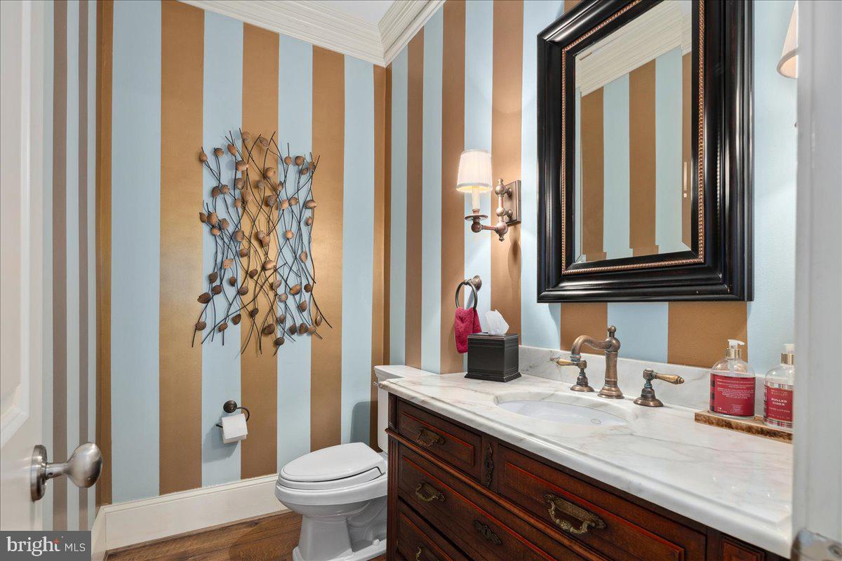 4615 32ND ST N, ARLINGTON, Virginia 22207, 6 Bedrooms Bedrooms, 14 Rooms Rooms,5 BathroomsBathrooms,Residential,For sale,4615 32ND ST N,VAAR2059964 MLS # VAAR2059964