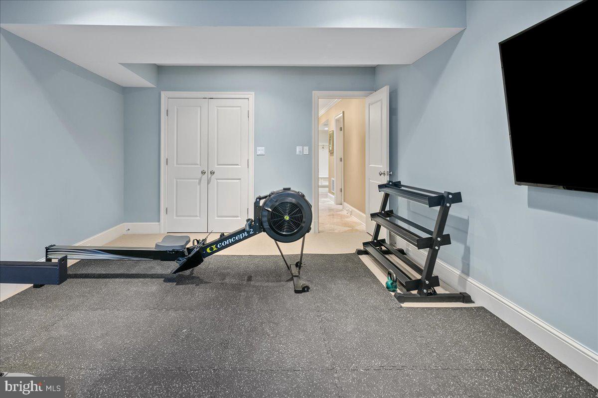 4615 32ND ST N, ARLINGTON, Virginia 22207, 6 Bedrooms Bedrooms, 14 Rooms Rooms,5 BathroomsBathrooms,Residential,For sale,4615 32ND ST N,VAAR2059964 MLS # VAAR2059964
