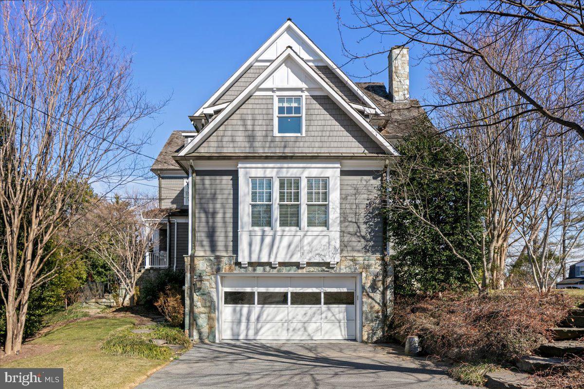 4615 32ND ST N, ARLINGTON, Virginia 22207, 6 Bedrooms Bedrooms, 14 Rooms Rooms,5 BathroomsBathrooms,Residential,For sale,4615 32ND ST N,VAAR2059964 MLS # VAAR2059964