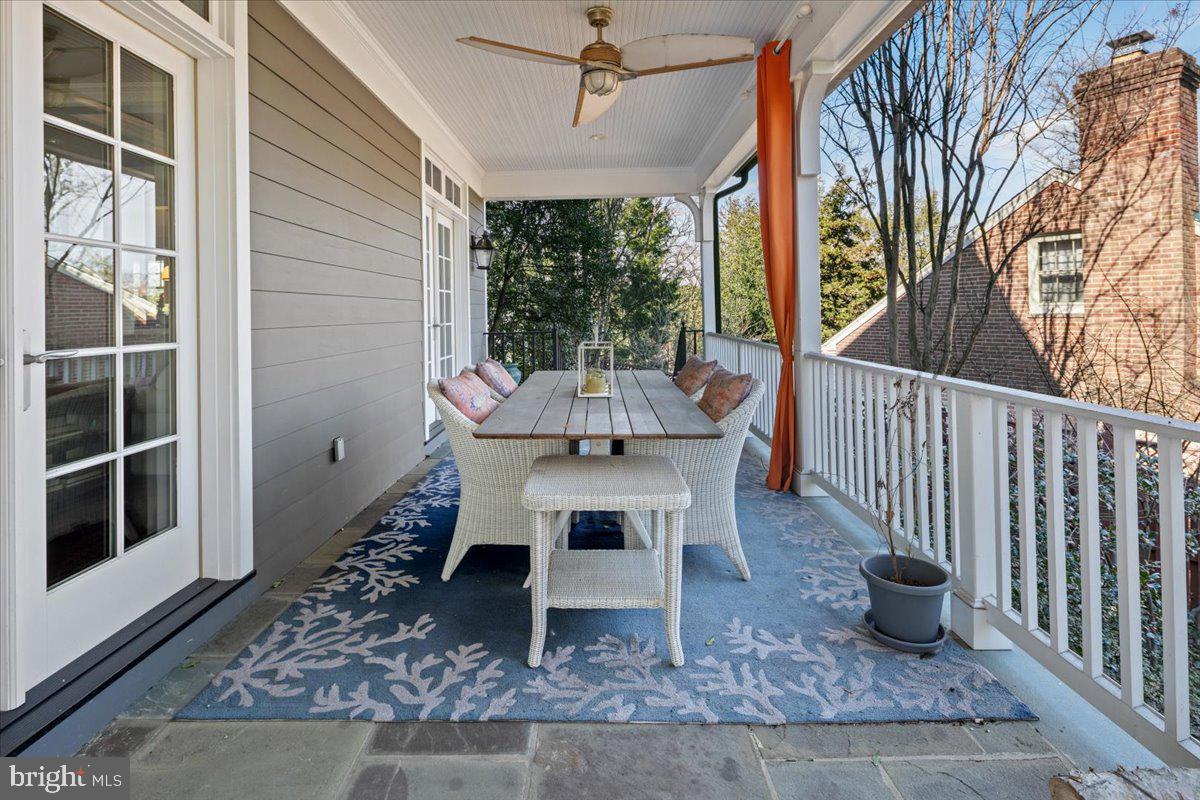 4615 32ND ST N, ARLINGTON, Virginia 22207, 6 Bedrooms Bedrooms, 14 Rooms Rooms,5 BathroomsBathrooms,Residential,For sale,4615 32ND ST N,VAAR2059964 MLS # VAAR2059964