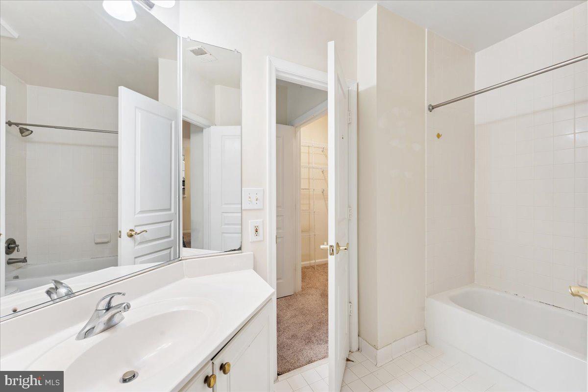 12919 ALTON SQ #116, HERNDON, Virginia 20170, 2 Bedrooms Bedrooms, ,1 BathroomBathrooms,Residential,For sale,12919 ALTON SQ #116,VAFX2252476 MLS # VAFX2252476