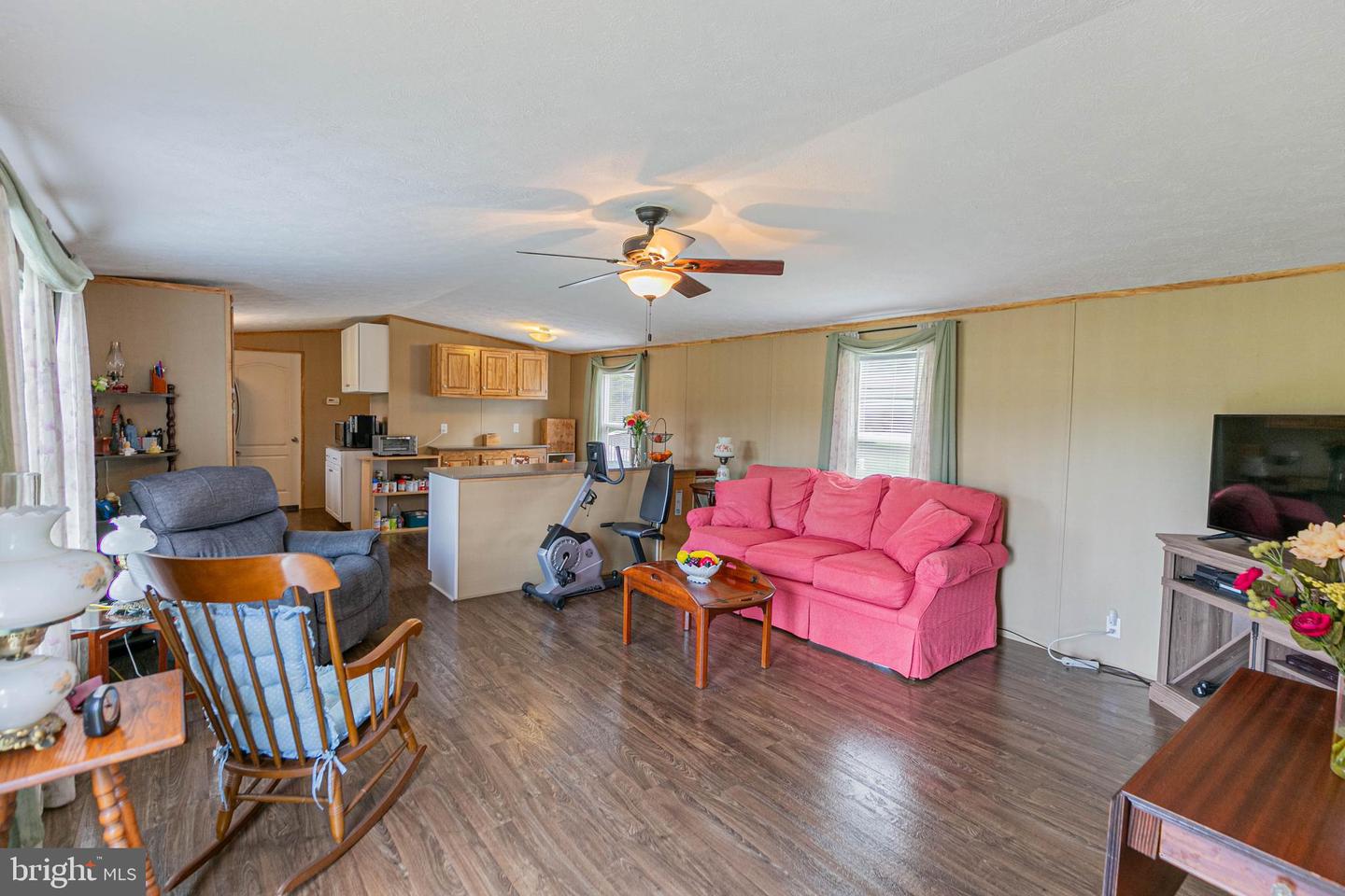 19083 COUNTRY RD, BEAVERDAM, Virginia 23015, 2 Bedrooms Bedrooms, 4 Rooms Rooms,2 BathroomsBathrooms,Residential,For sale,19083 COUNTRY RD,VACV2008408 MLS # VACV2008408