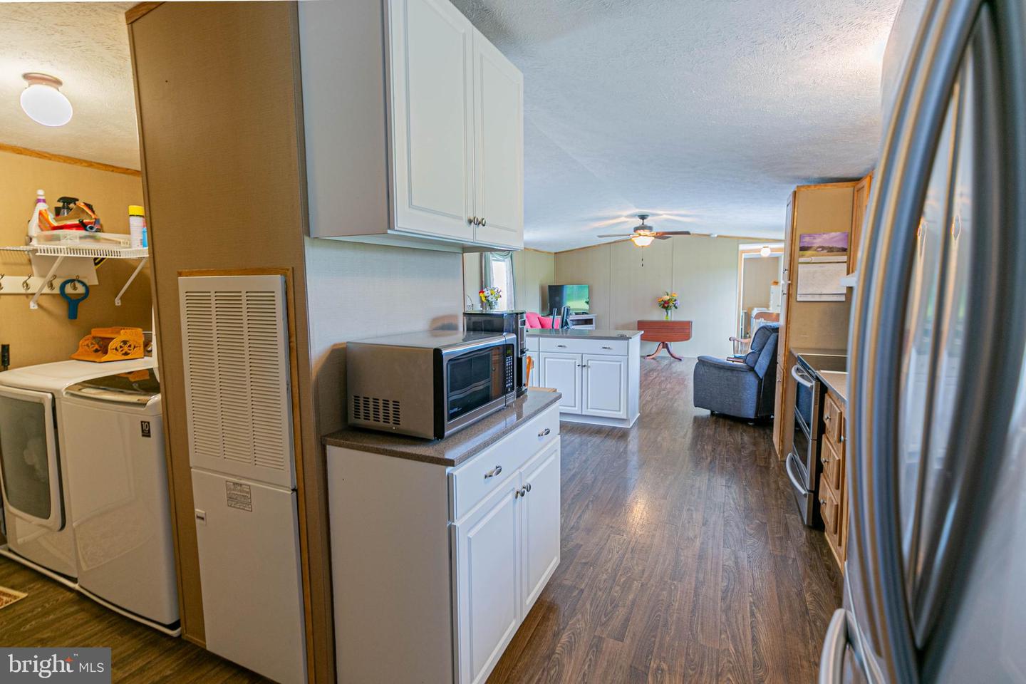 19083 COUNTRY RD, BEAVERDAM, Virginia 23015, 2 Bedrooms Bedrooms, 4 Rooms Rooms,2 BathroomsBathrooms,Residential,For sale,19083 COUNTRY RD,VACV2008408 MLS # VACV2008408