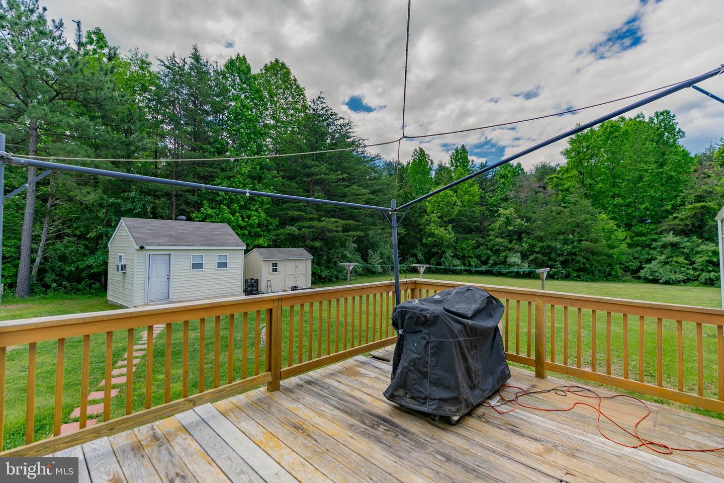 19083 COUNTRY RD, BEAVERDAM, Virginia 23015, 2 Bedrooms Bedrooms, 4 Rooms Rooms,2 BathroomsBathrooms,Residential,For sale,19083 COUNTRY RD,VACV2008408 MLS # VACV2008408