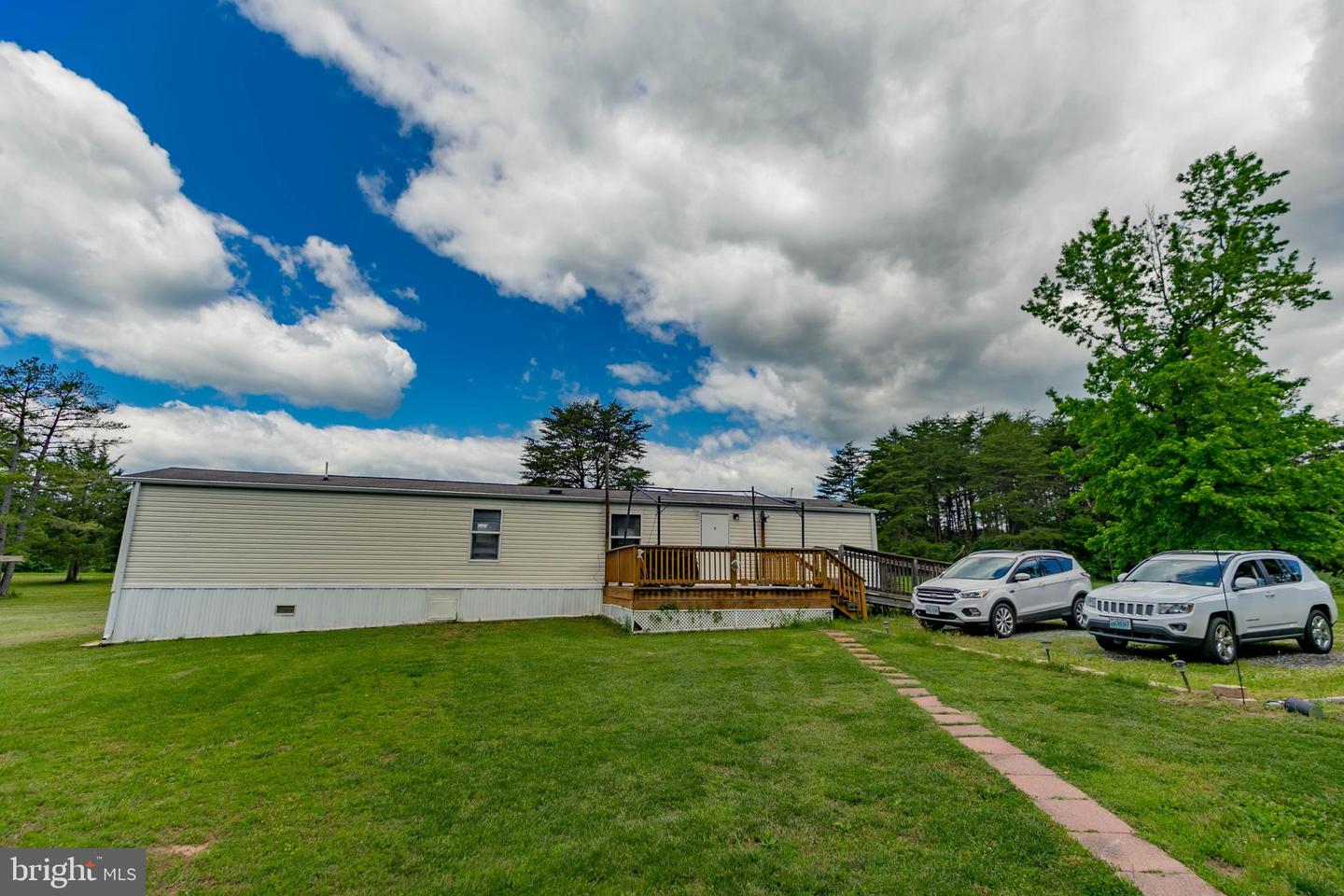 19083 COUNTRY RD, BEAVERDAM, Virginia 23015, 2 Bedrooms Bedrooms, 4 Rooms Rooms,2 BathroomsBathrooms,Residential,For sale,19083 COUNTRY RD,VACV2008408 MLS # VACV2008408