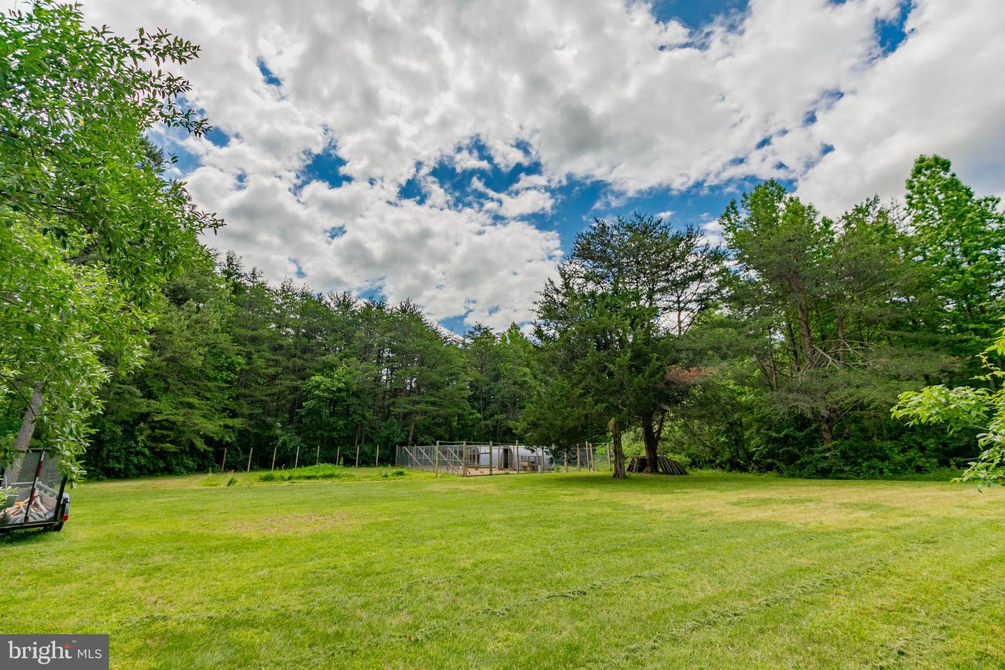 19083 COUNTRY RD, BEAVERDAM, Virginia 23015, 2 Bedrooms Bedrooms, 4 Rooms Rooms,2 BathroomsBathrooms,Residential,For sale,19083 COUNTRY RD,VACV2008408 MLS # VACV2008408