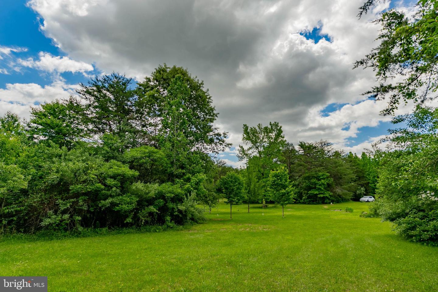 19083 COUNTRY RD, BEAVERDAM, Virginia 23015, 2 Bedrooms Bedrooms, 4 Rooms Rooms,2 BathroomsBathrooms,Residential,For sale,19083 COUNTRY RD,VACV2008408 MLS # VACV2008408