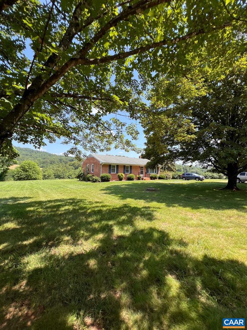 1410 STEVENS COVE RD, LOVINGSTON, Virginia 22949, 3 Bedrooms Bedrooms, ,2 BathroomsBathrooms,Residential,For sale,1410 STEVENS COVE RD,666212 MLS # 666212