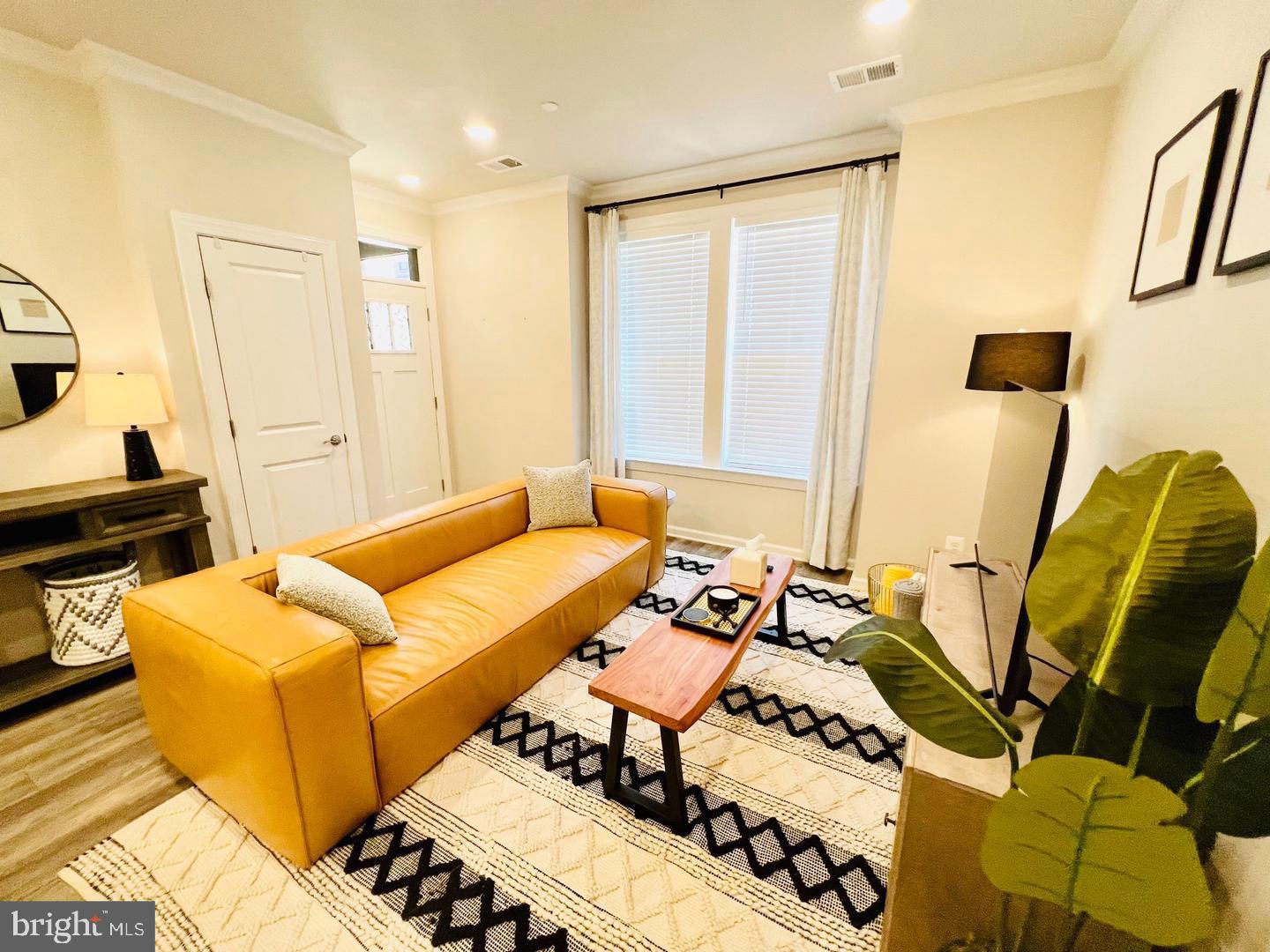 45130 KINCORA DR, STERLING, Virginia 20166, 3 Bedrooms Bedrooms, ,2 BathroomsBathrooms,Residential,For sale,45130 KINCORA DR,VALO2100768 MLS # VALO2100768