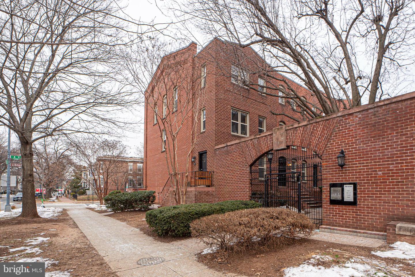 91 14TH ST NE #91, WASHINGTON, District Of Columbia 20002, 1 Bedroom Bedrooms, ,1 BathroomBathrooms,Residential,For sale,91 14TH ST NE #91,DCDC2208276 MLS # DCDC2208276