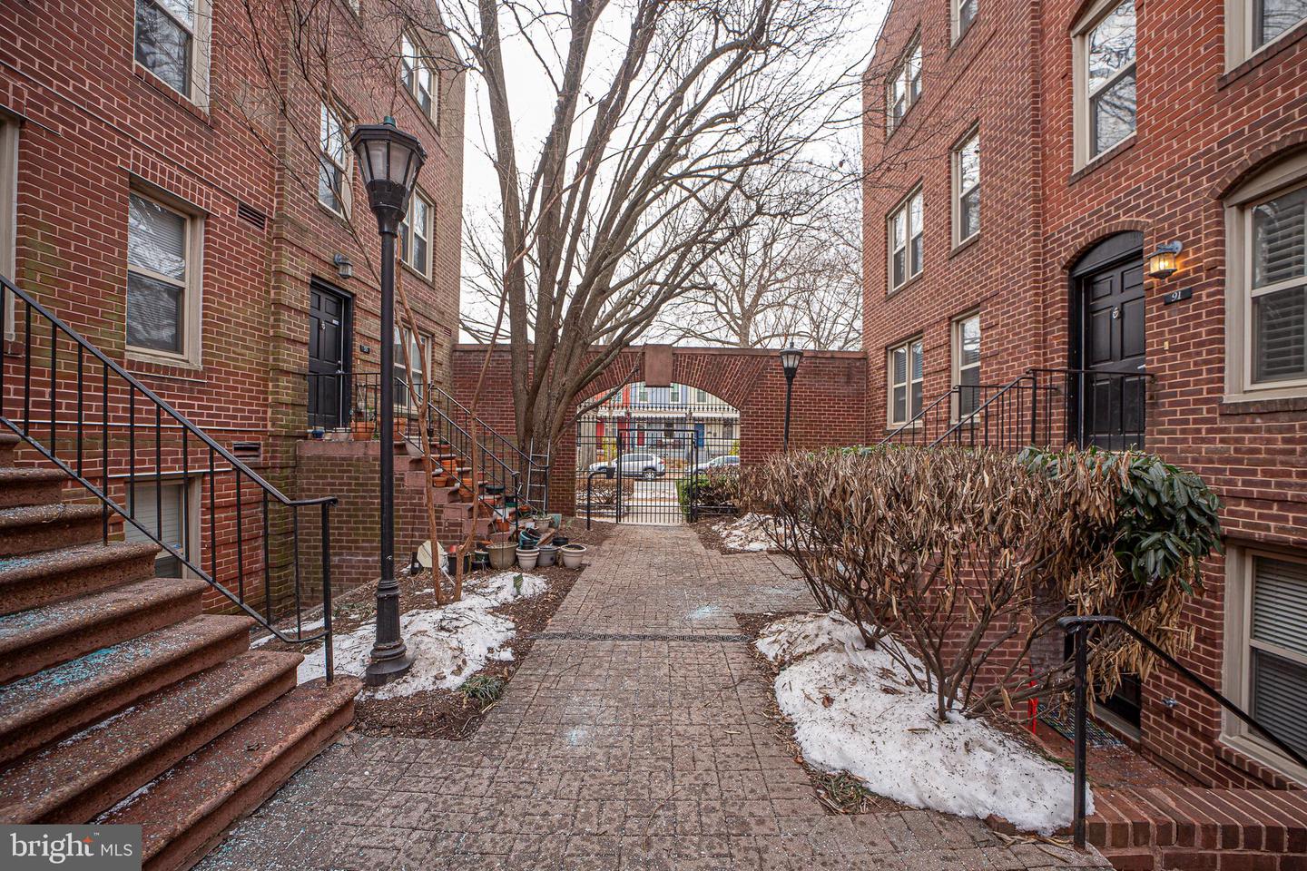 91 14TH ST NE #91, WASHINGTON, District Of Columbia 20002, 1 Bedroom Bedrooms, ,1 BathroomBathrooms,Residential,For sale,91 14TH ST NE #91,DCDC2208276 MLS # DCDC2208276
