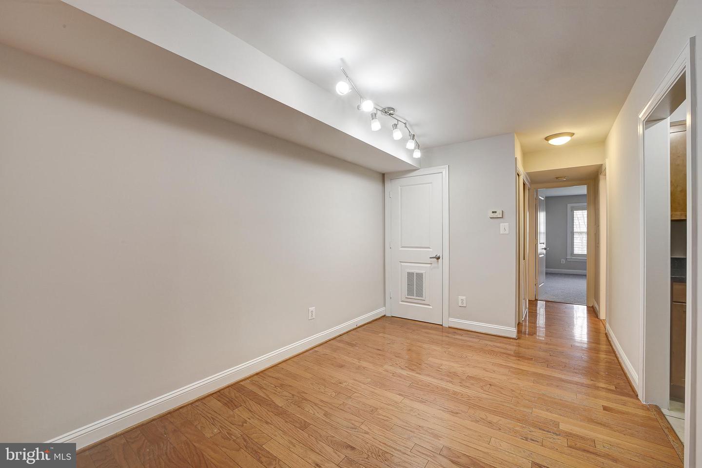 91 14TH ST NE #91, WASHINGTON, District Of Columbia 20002, 1 Bedroom Bedrooms, ,1 BathroomBathrooms,Residential,For sale,91 14TH ST NE #91,DCDC2208276 MLS # DCDC2208276
