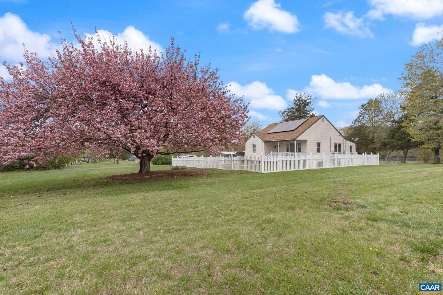 2742 ADVANCE MILLS RD, RUCKERSVILLE, Virginia 22968, 3 Bedrooms Bedrooms, ,1 BathroomBathrooms,Residential,For sale,2742 ADVANCE MILLS RD,666233 MLS # 666233