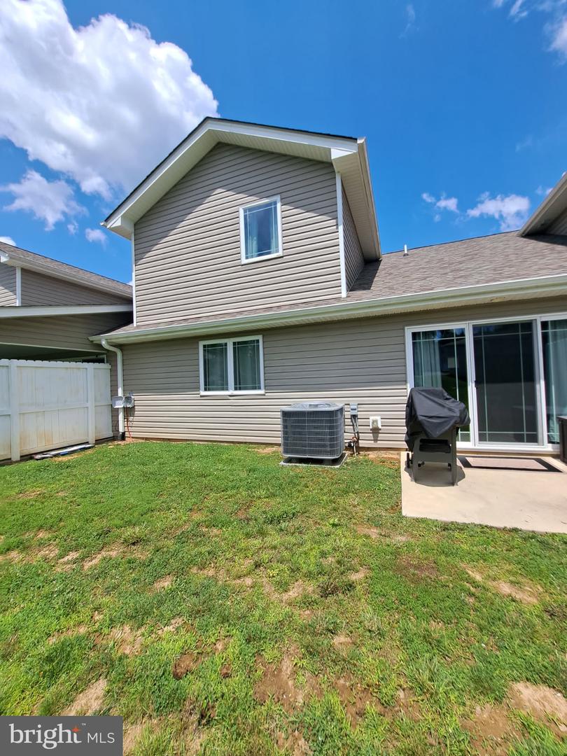 116 WEEPING WILLOW DR, ABINGDON, Virginia 24210, 3 Bedrooms Bedrooms, ,3 BathroomsBathrooms,Residential,For sale,116 WEEPING WILLOW DR,VAWA2000014 MLS # VAWA2000014