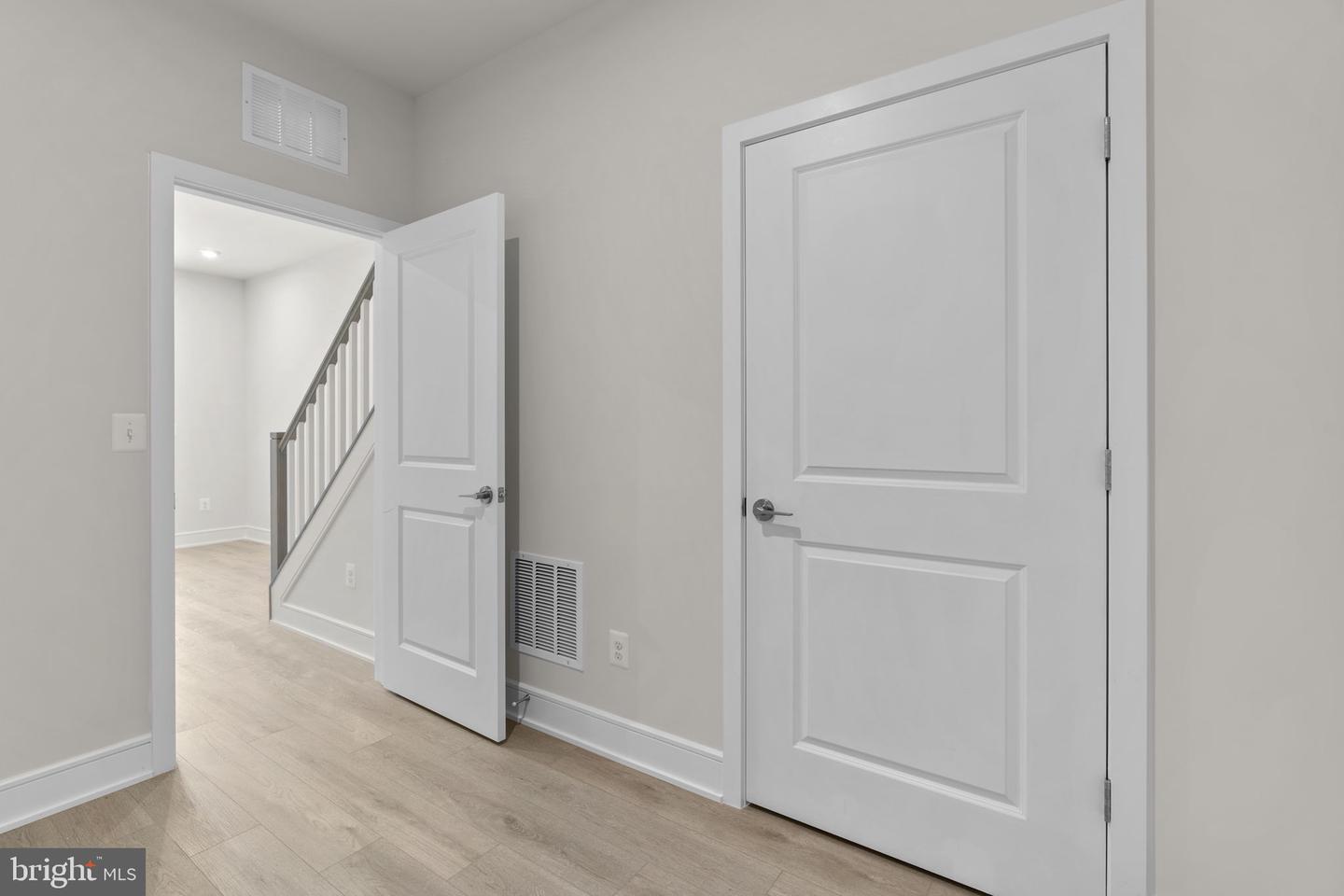 43290 FARRINGDON SQ, BROADLANDS, Virginia 20148, 3 Bedrooms Bedrooms, ,2 BathroomsBathrooms,Residential,For sale,43290 FARRINGDON SQ,VALO2100816 MLS # VALO2100816