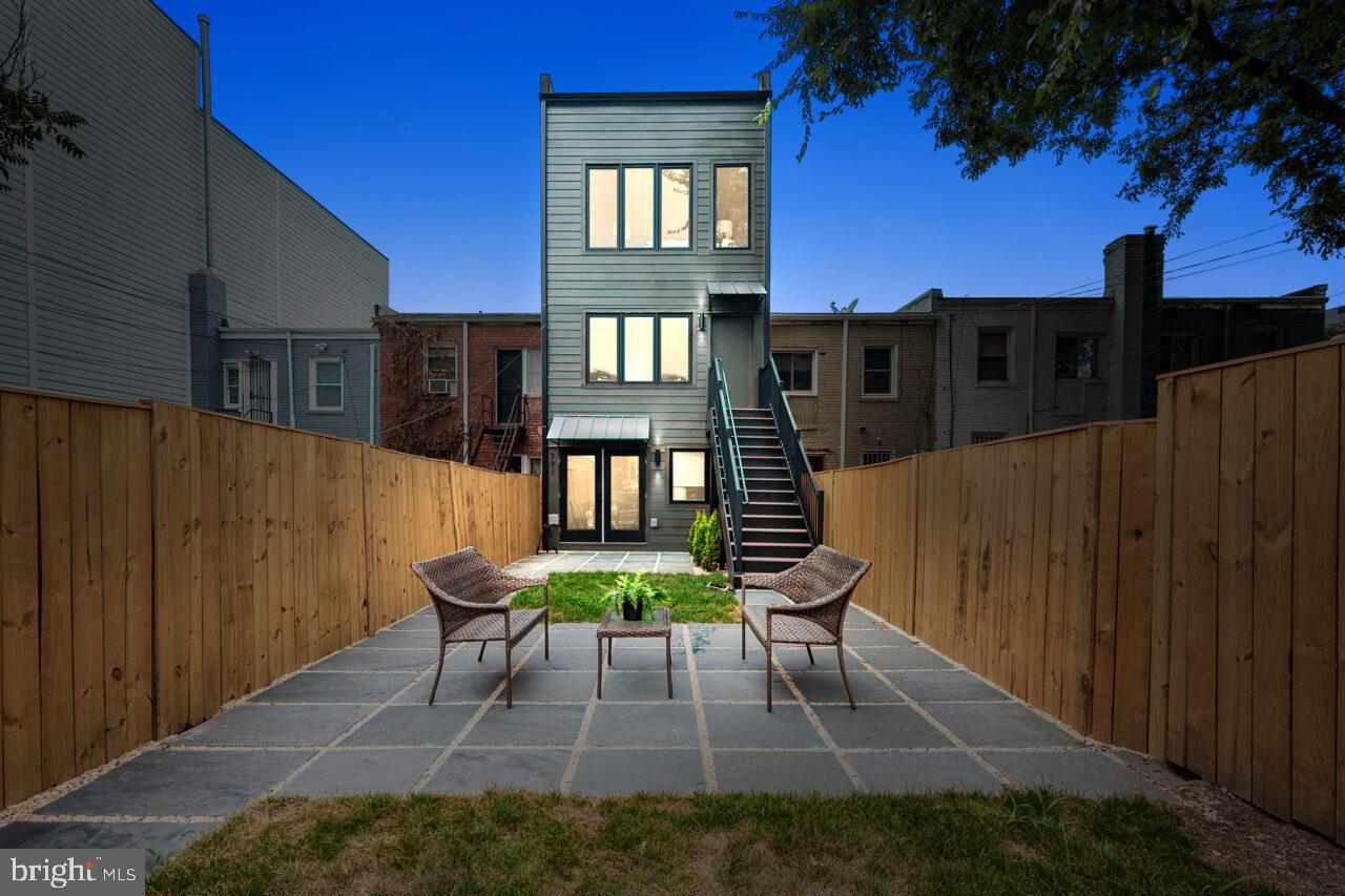 771 18TH ST NE #B, WASHINGTON, District Of Columbia 20002, 3 Bedrooms Bedrooms, ,2 BathroomsBathrooms,Residential,For sale,771 18TH ST NE #B,DCDC2208420 MLS # DCDC2208420