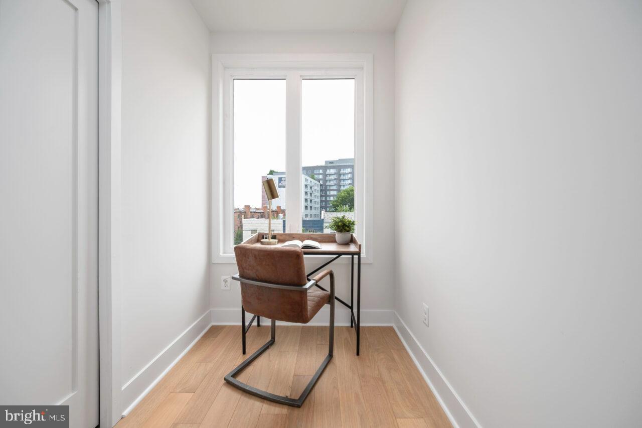 771 18TH ST NE #B, WASHINGTON, District Of Columbia 20002, 3 Bedrooms Bedrooms, ,2 BathroomsBathrooms,Residential,For sale,771 18TH ST NE #B,DCDC2208420 MLS # DCDC2208420