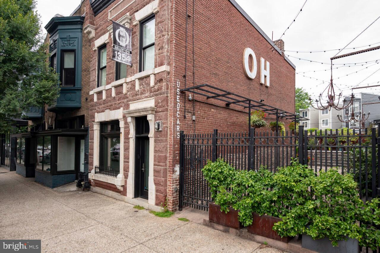 771 18TH ST NE #B, WASHINGTON, District Of Columbia 20002, 3 Bedrooms Bedrooms, ,2 BathroomsBathrooms,Residential,For sale,771 18TH ST NE #B,DCDC2208420 MLS # DCDC2208420