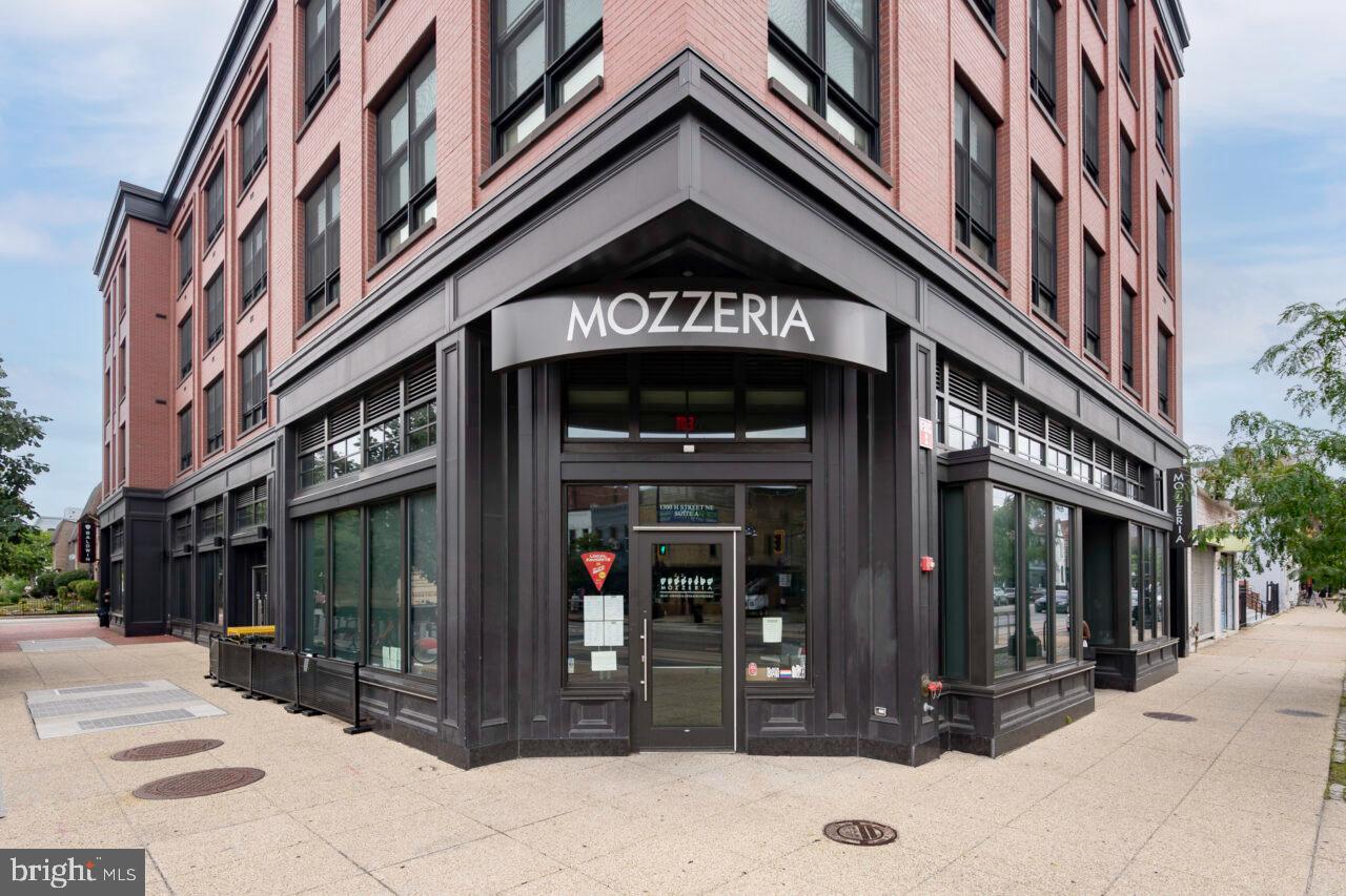 771 18TH ST NE #B, WASHINGTON, District Of Columbia 20002, 3 Bedrooms Bedrooms, ,2 BathroomsBathrooms,Residential,For sale,771 18TH ST NE #B,DCDC2208420 MLS # DCDC2208420