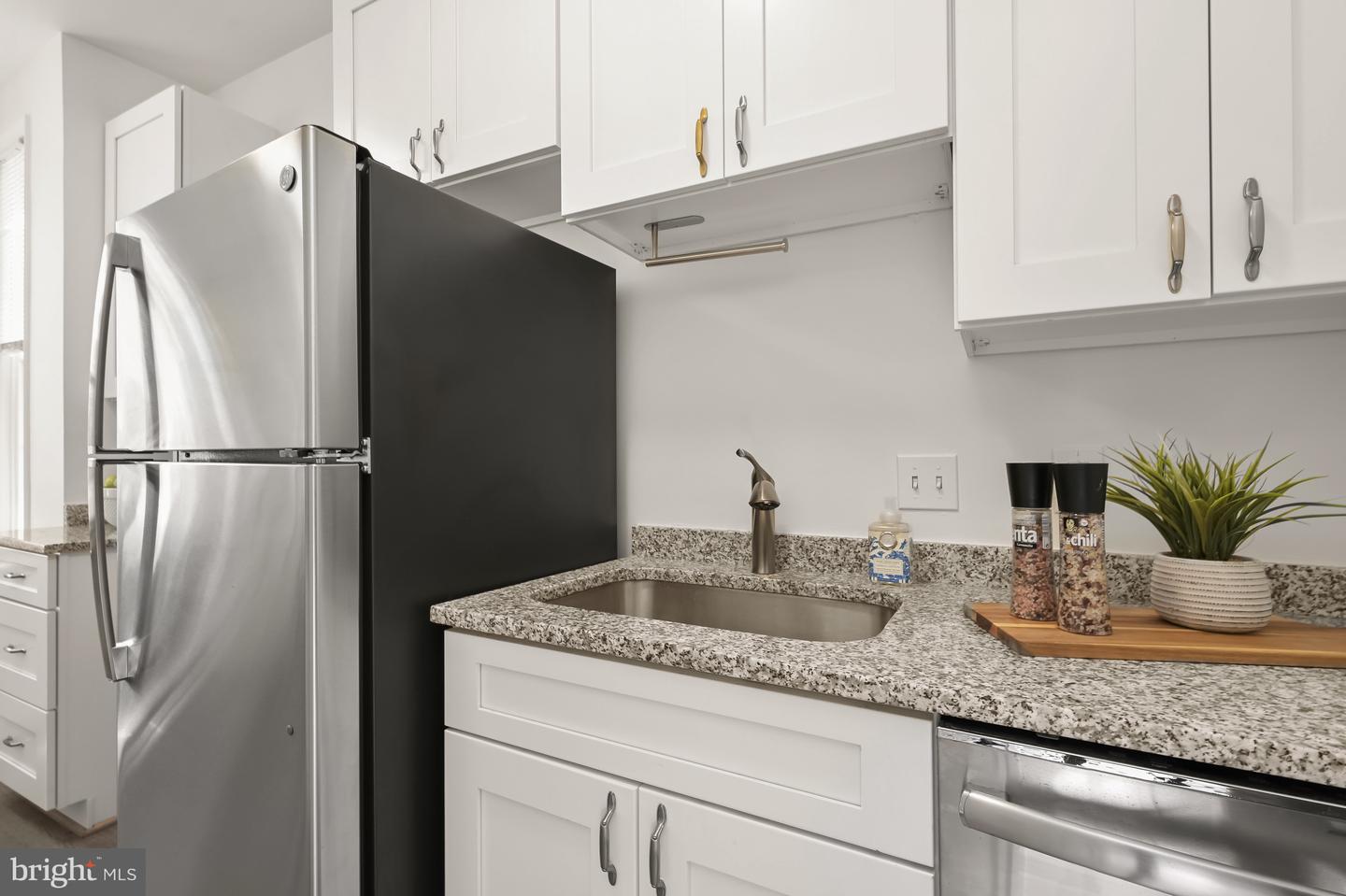 2805 OLIVE ST NW, WASHINGTON, District Of Columbia 20007, 2 Bedrooms Bedrooms, ,1 BathroomBathrooms,Residential,For sale,2805 OLIVE ST NW,DCDC2208422 MLS # DCDC2208422