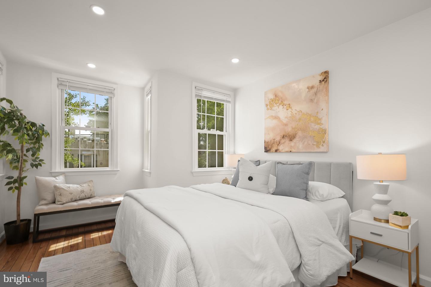 2805 OLIVE ST NW, WASHINGTON, District Of Columbia 20007, 2 Bedrooms Bedrooms, ,1 BathroomBathrooms,Residential,For sale,2805 OLIVE ST NW,DCDC2208422 MLS # DCDC2208422