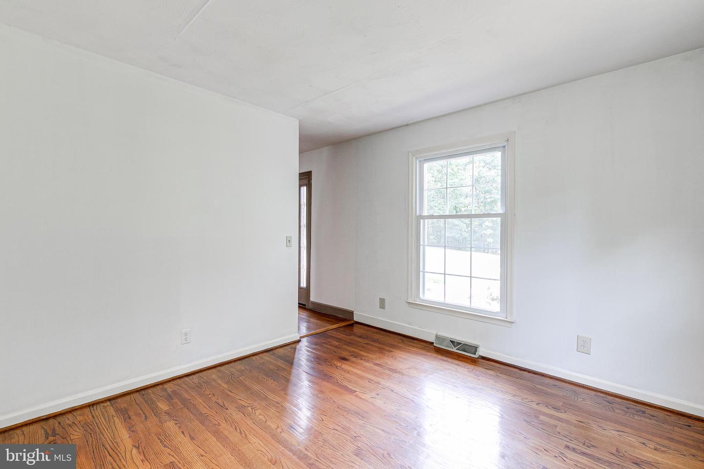 14261 THOMAS DR, WOODFORD, Virginia 22580, 3 Bedrooms Bedrooms, ,2 BathroomsBathrooms,Residential,For sale,14261 THOMAS DR,VACV2008422 MLS # VACV2008422