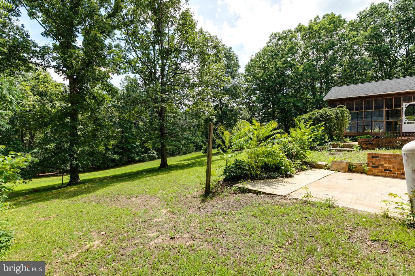 14261 THOMAS DR, WOODFORD, Virginia 22580, 3 Bedrooms Bedrooms, ,2 BathroomsBathrooms,Residential,For sale,14261 THOMAS DR,VACV2008422 MLS # VACV2008422