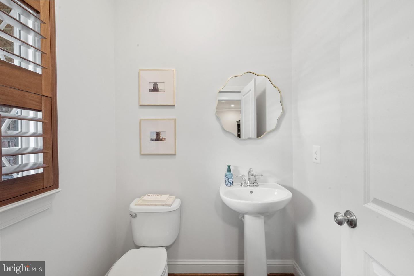 23256 APRIL MIST PL, BRAMBLETON, Virginia 20148, 5 Bedrooms Bedrooms, ,4 BathroomsBathrooms,Residential,For sale,23256 APRIL MIST PL,VALO2100834 MLS # VALO2100834