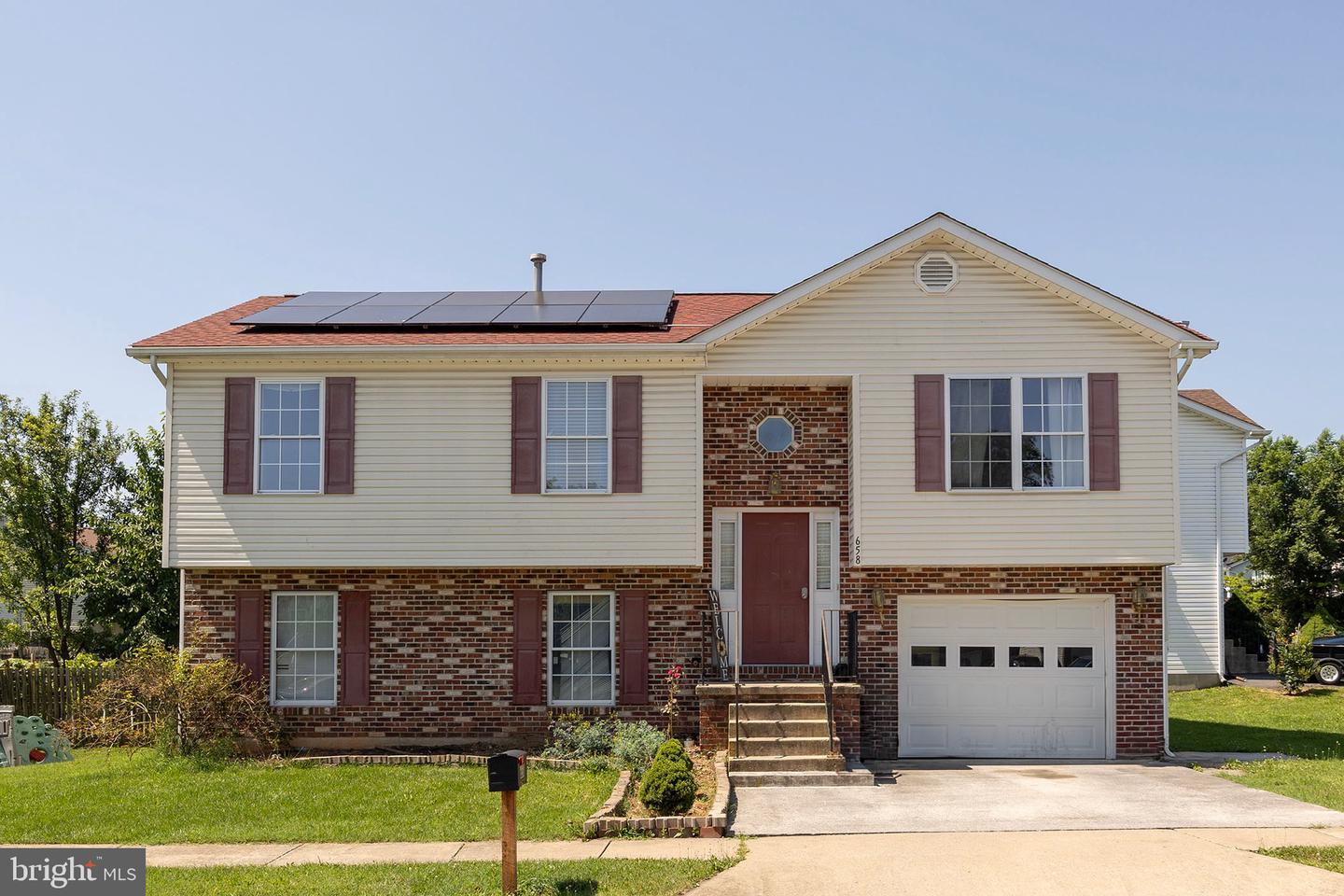 658 SHERLOCK TRCE, WINCHESTER, Virginia 22601, 5 Bedrooms Bedrooms, ,3 BathroomsBathrooms,Residential,For sale,658 SHERLOCK TRCE,VAWI2008542 MLS # VAWI2008542