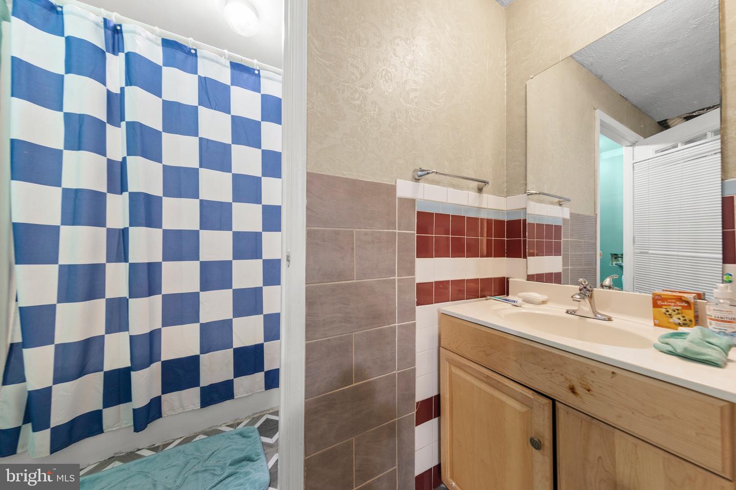 658 SHERLOCK TRCE, WINCHESTER, Virginia 22601, 5 Bedrooms Bedrooms, ,3 BathroomsBathrooms,Residential,For sale,658 SHERLOCK TRCE,VAWI2008542 MLS # VAWI2008542
