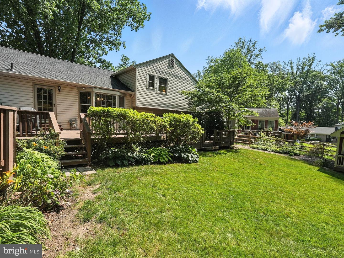 8201 BRIAR CREEK DR, ANNANDALE, Virginia 22003, 5 Bedrooms Bedrooms, ,2 BathroomsBathrooms,Residential,For sale,8201 BRIAR CREEK DR,VAFX2252604 MLS # VAFX2252604