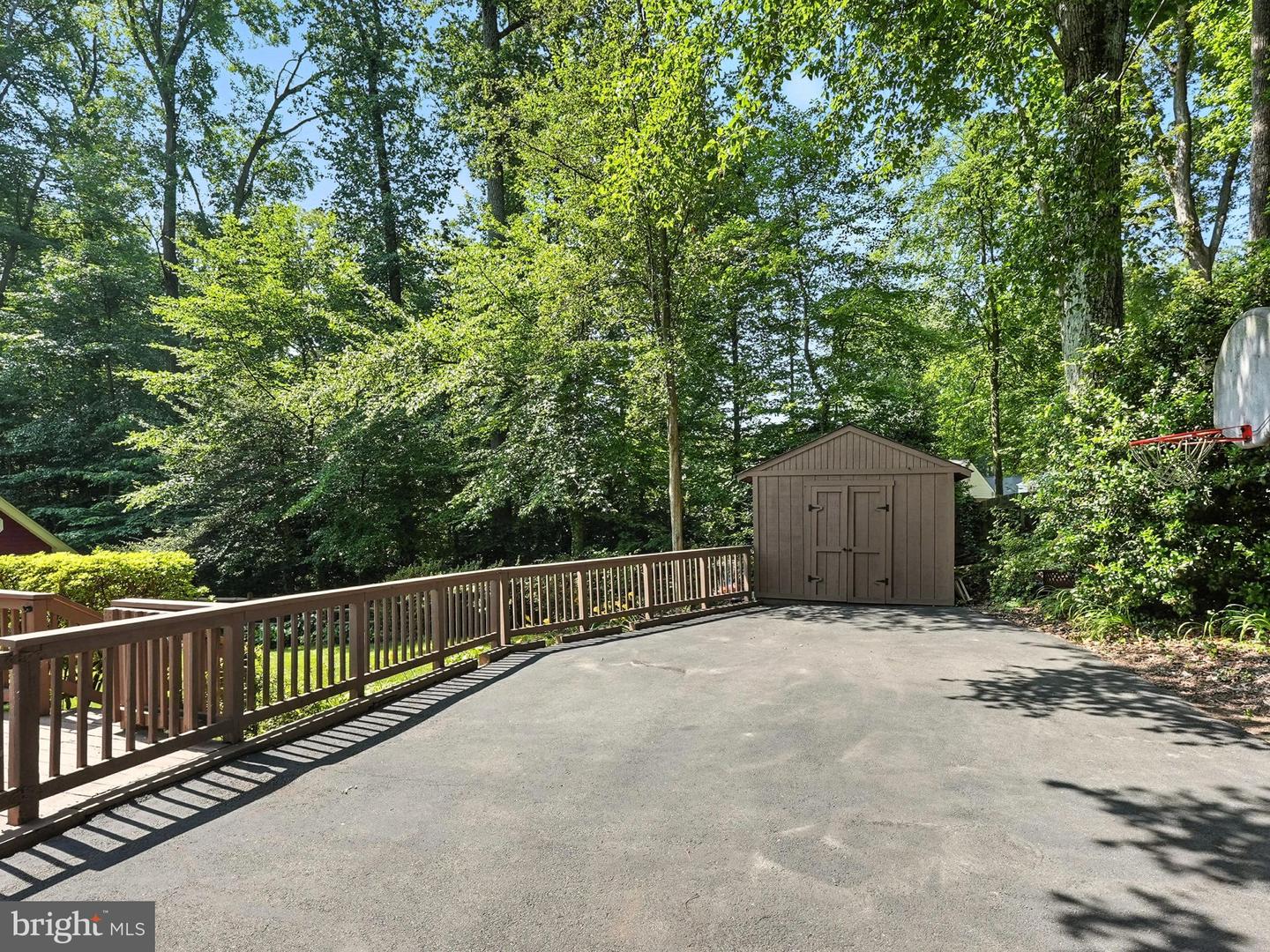 8201 BRIAR CREEK DR, ANNANDALE, Virginia 22003, 5 Bedrooms Bedrooms, ,2 BathroomsBathrooms,Residential,For sale,8201 BRIAR CREEK DR,VAFX2252604 MLS # VAFX2252604