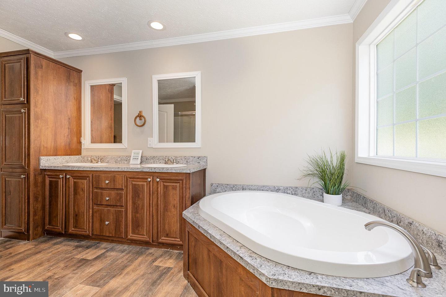 33101 JUNIPER LN, LOCUST GROVE, Virginia 22508, 3 Bedrooms Bedrooms, ,2 BathroomsBathrooms,Residential,For sale,33101 JUNIPER LN,VAOR2010046 MLS # VAOR2010046