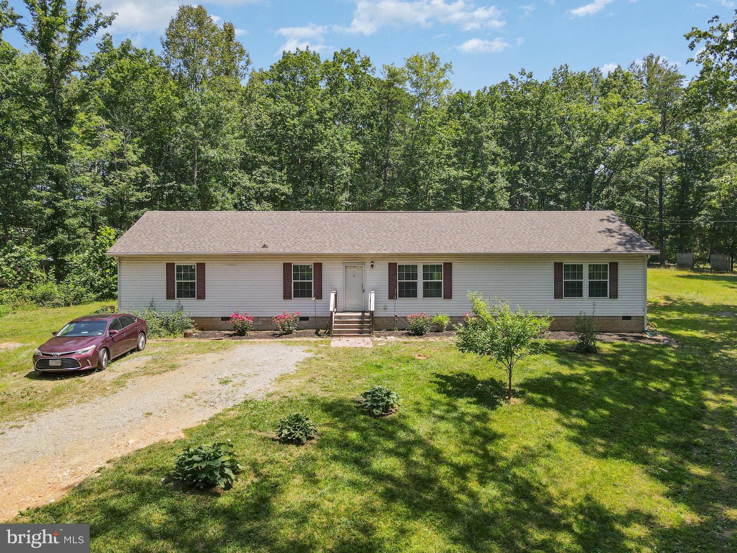 33101 JUNIPER LN, LOCUST GROVE, Virginia 22508, 3 Bedrooms Bedrooms, ,2 BathroomsBathrooms,Residential,For sale,33101 JUNIPER LN,VAOR2010046 MLS # VAOR2010046