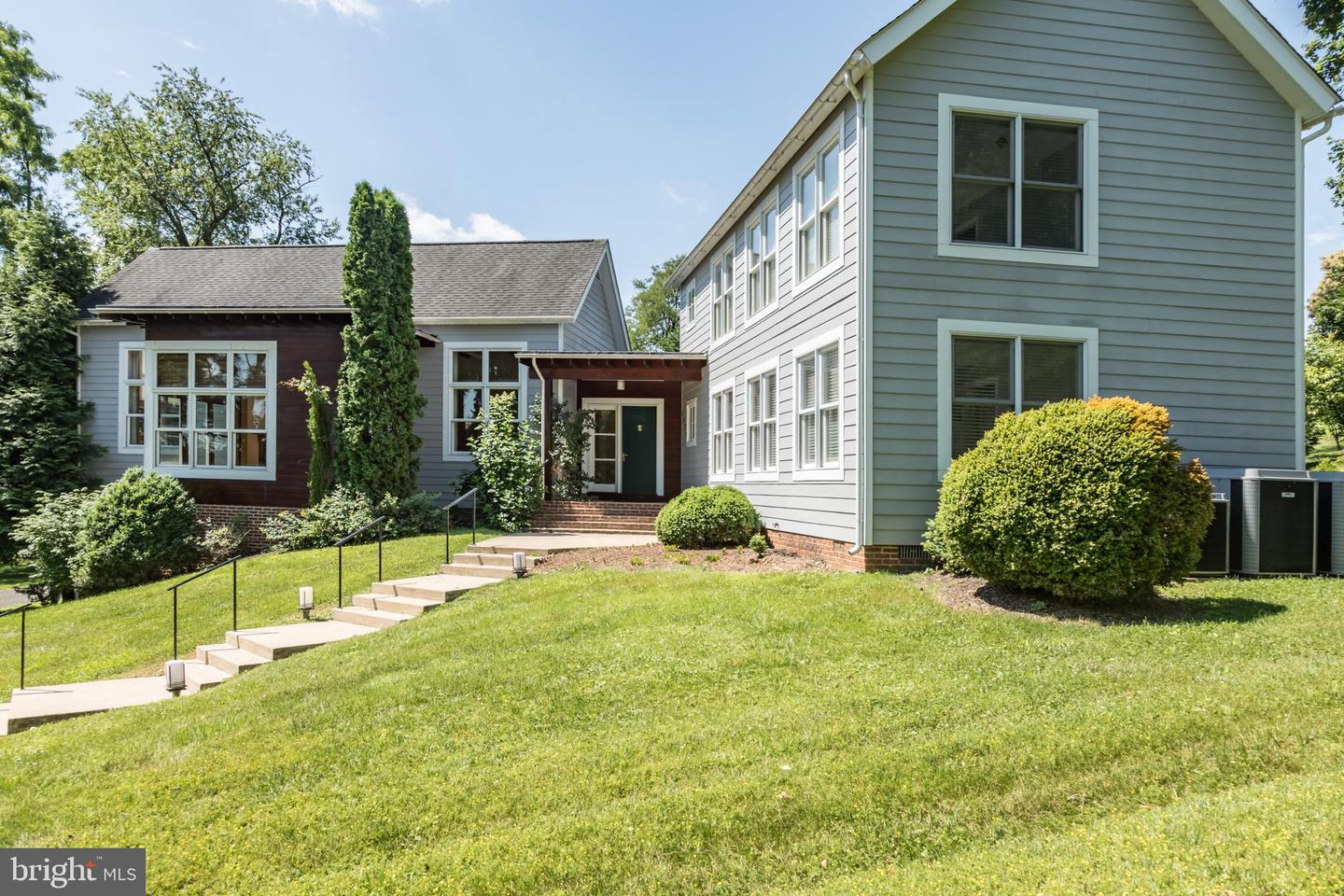1321 VANCERIGHT CIR, WINCHESTER, Virginia 22601, 3 Bedrooms Bedrooms, ,3 BathroomsBathrooms,Residential,For sale,1321 VANCERIGHT CIR,VAWI2005808 MLS # VAWI2005808