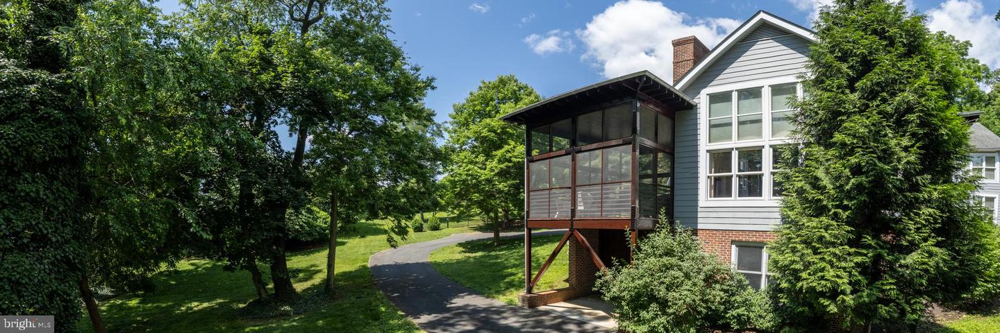 1321 VANCERIGHT CIR, WINCHESTER, Virginia 22601, 3 Bedrooms Bedrooms, ,3 BathroomsBathrooms,Residential,For sale,1321 VANCERIGHT CIR,VAWI2005808 MLS # VAWI2005808