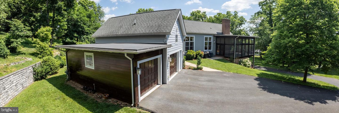 1321 VANCERIGHT CIR, WINCHESTER, Virginia 22601, 3 Bedrooms Bedrooms, ,3 BathroomsBathrooms,Residential,For sale,1321 VANCERIGHT CIR,VAWI2005808 MLS # VAWI2005808