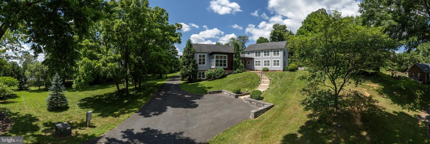 1321 VANCERIGHT CIR, WINCHESTER, Virginia 22601, 3 Bedrooms Bedrooms, ,3 BathroomsBathrooms,Residential,For sale,1321 VANCERIGHT CIR,VAWI2005808 MLS # VAWI2005808