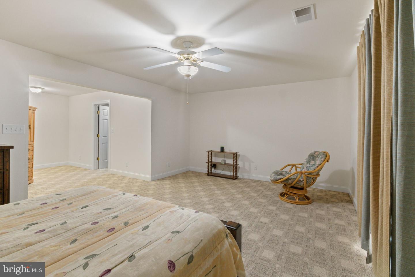 11918 BOULDER CT, SPOTSYLVANIA, Virginia 22553, 6 Bedrooms Bedrooms, ,5 BathroomsBathrooms,Residential,For sale,11918 BOULDER CT,VASP2029752 MLS # VASP2029752