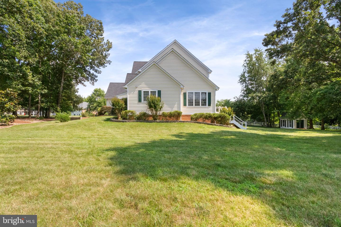 11918 BOULDER CT, SPOTSYLVANIA, Virginia 22553, 6 Bedrooms Bedrooms, ,5 BathroomsBathrooms,Residential,For sale,11918 BOULDER CT,VASP2029752 MLS # VASP2029752