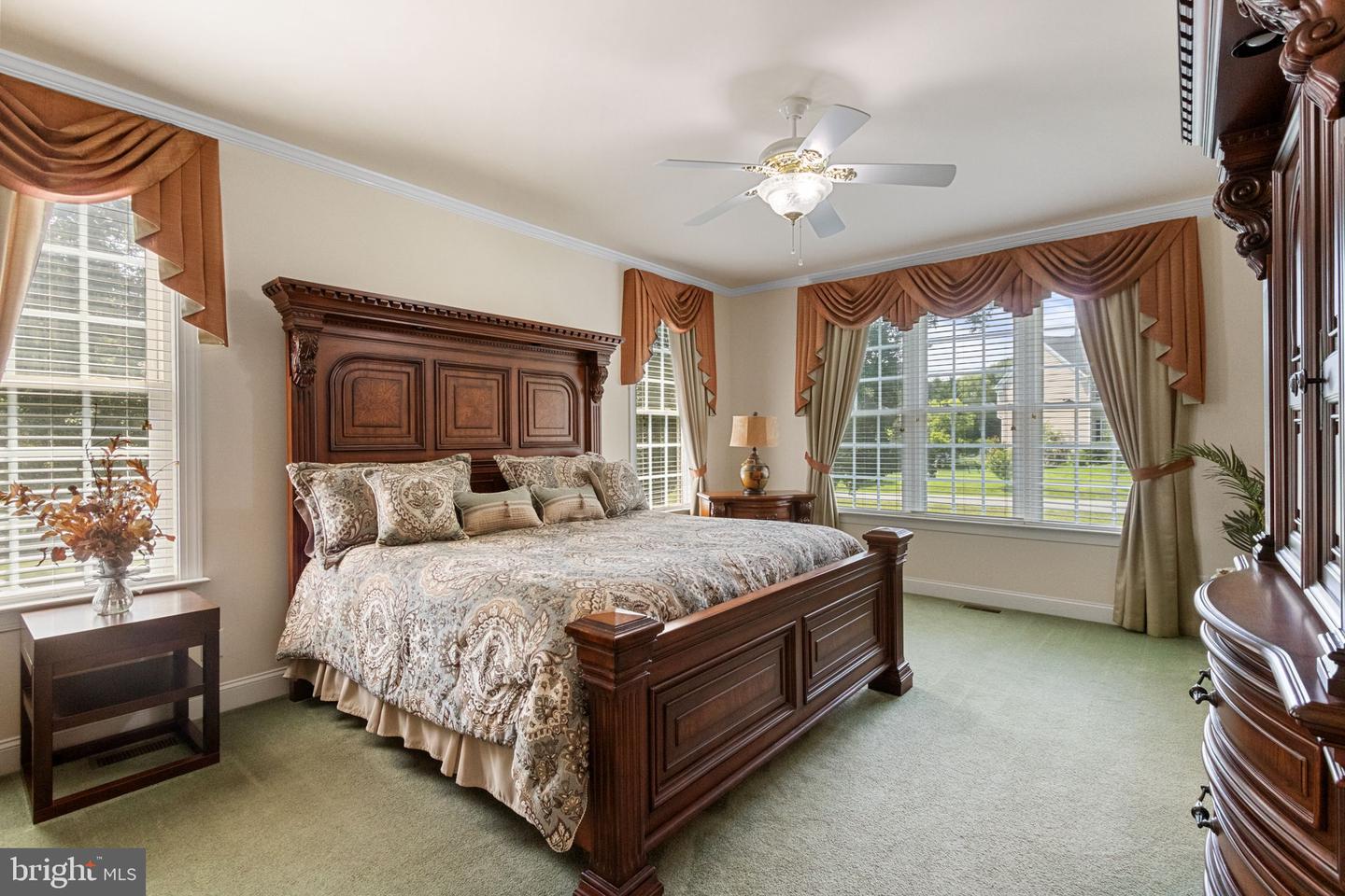 11918 BOULDER CT, SPOTSYLVANIA, Virginia 22553, 6 Bedrooms Bedrooms, ,5 BathroomsBathrooms,Residential,For sale,11918 BOULDER CT,VASP2029752 MLS # VASP2029752