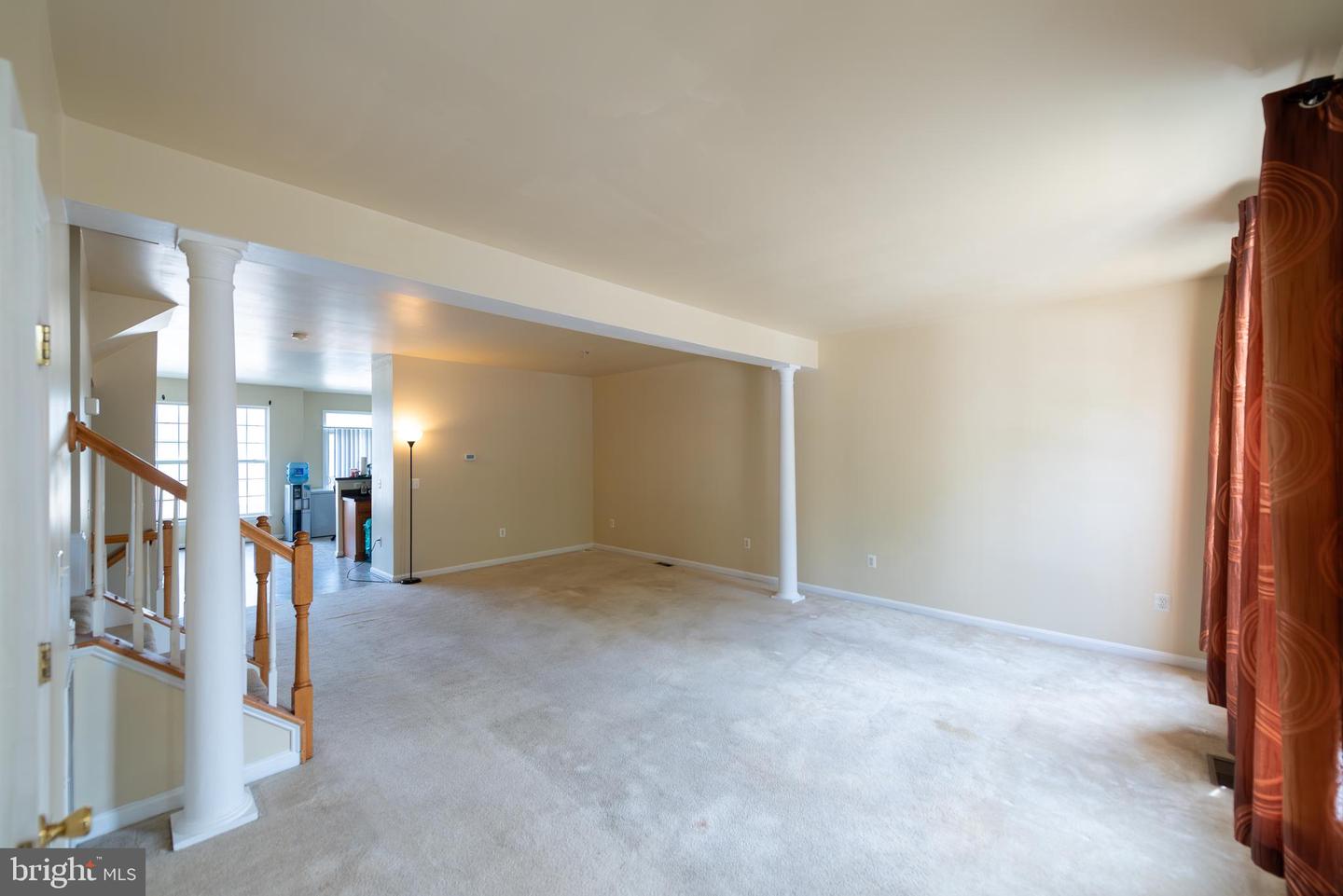 2905 ROTTERDAM LOOP, WOODBRIDGE, Virginia 22191, 3 Bedrooms Bedrooms, ,3 BathroomsBathrooms,Residential,For sale,2905 ROTTERDAM LOOP,VAPW2088606 MLS # VAPW2088606
