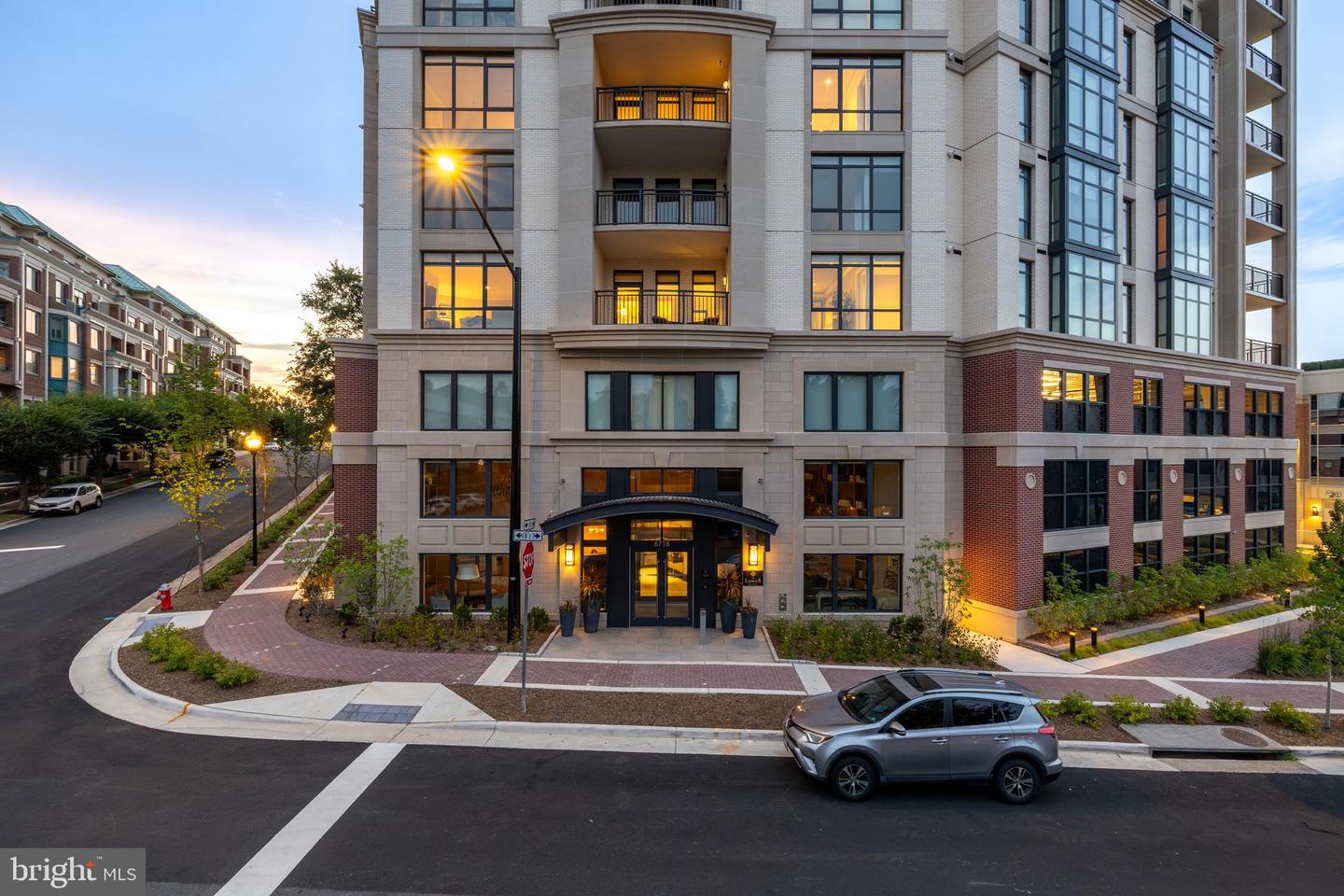 6718 LOWELL AVE #504, MCLEAN, Virginia 22101, 2 Bedrooms Bedrooms, ,2 BathroomsBathrooms,Residential,For sale,6718 LOWELL AVE #504,VAFX2176708 MLS # VAFX2176708