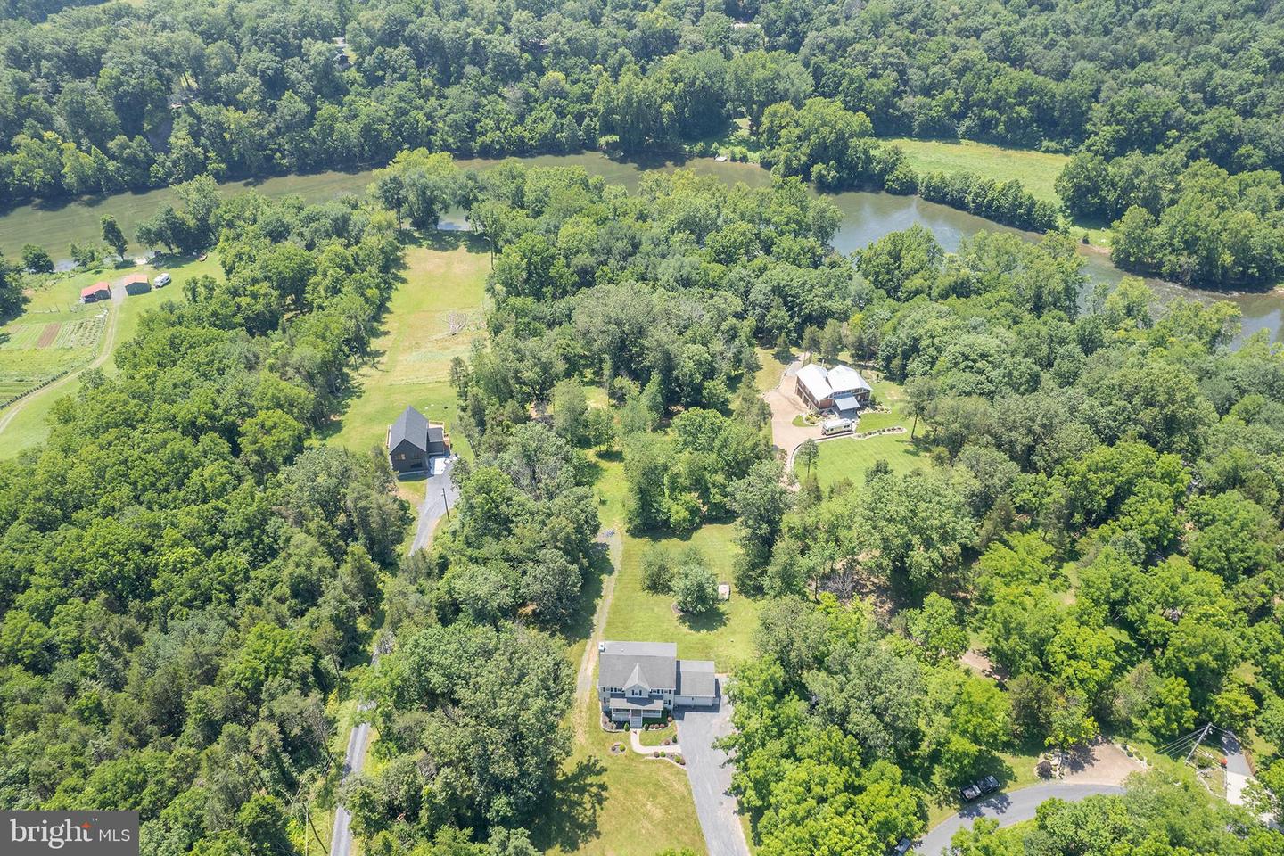 1159 STONEY BOTTOM RD, FRONT ROYAL, Virginia 22630, 4 Bedrooms Bedrooms, 14 Rooms Rooms,3 BathroomsBathrooms,Residential,For sale,1159 STONEY BOTTOM RD,VAWR2008988 MLS # VAWR2008988