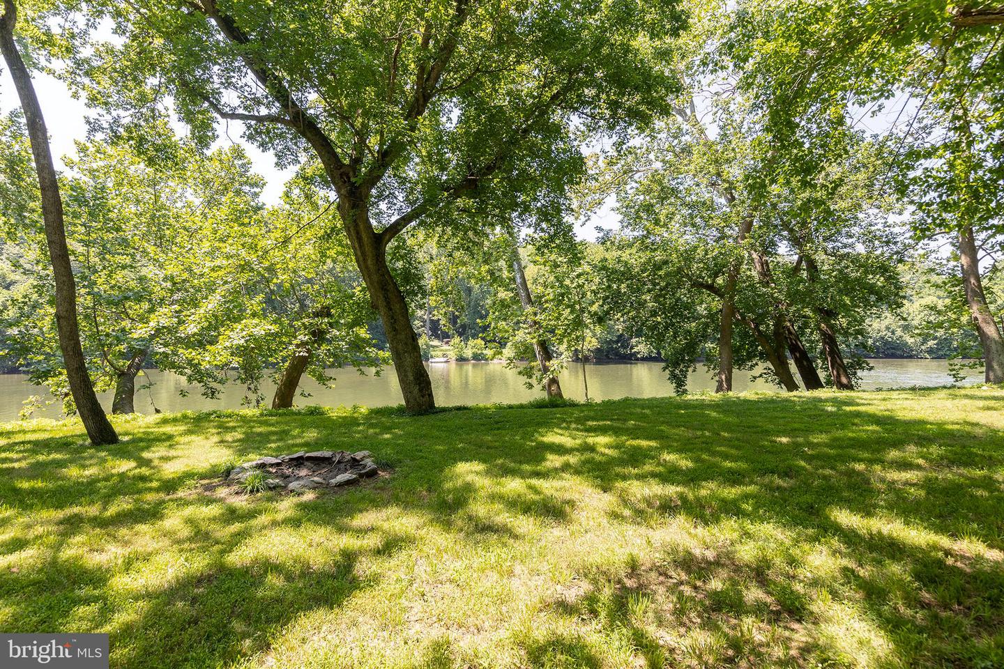 1159 STONEY BOTTOM RD, FRONT ROYAL, Virginia 22630, 4 Bedrooms Bedrooms, 14 Rooms Rooms,3 BathroomsBathrooms,Residential,For sale,1159 STONEY BOTTOM RD,VAWR2008988 MLS # VAWR2008988